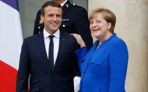 دنیا میں افراتفری روکنے کے لئے یورپ کو زیادہ مضبوط ہونا پڑے گا :فرانسیسی صدر ایمانوئیل میکرون