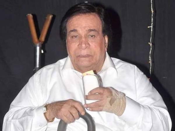 اداکارقادرخان شدید بیماری کے باعث وینٹی لیٹر پرمنتقل