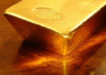 سونے کی فی تولہ قیمت میں اضافہ ہو گیا