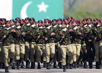 اپنے مفادات کے لیے ریاست کو گالی دینے والوں کے نام