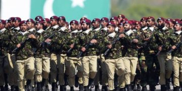 اپنے مفادات کے لیے ریاست کو گالی دینے والوں کے نام
