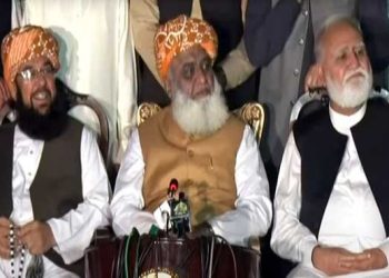 وزیراعلیٰ پنجاب کا انتخاب فوری طور پر عدالت میں جانا باعث تشویش ہے: فضل الرحمان