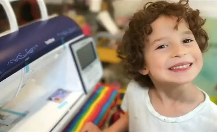 میں پچھلے جنم میں Gucci  تھا‘ سات سالہ بچے نے سلیبریٹیز کیلئے کپڑے ڈیزائن کرنا شروع کردیے