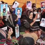 بلوچ یکجہتی کمیٹی سے حکومتی ٹیم کے مذاکرات میں اہم پیشرفت، گرفتار مظاہرین رہا کردیے گئے