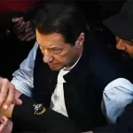 اڈیالہ جیل میں ڈاکٹروں کا عمران خان کا طبی معائنہ۔