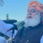 بانی پی ٹی آئی، فضل الرحمان کو شدید تنقید کا نشانہ بناتے رہے