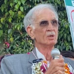 عمران خان کی سازشوں سے باخبر ہوتے ہی ان سے راہیں جدا کرلیں: پرویز خٹک