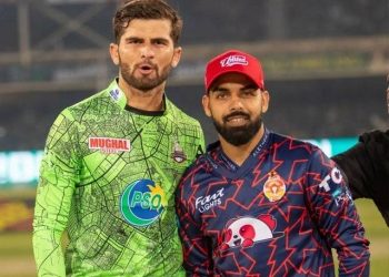 پی ایس ایل9 کا پہلا میچ:اسلام آباد یونائیٹڈ نےلاہور قلندرز کے خلاف ٹاس جیت لیا