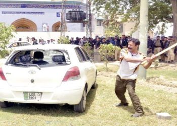 سانحہ ماڈل ٹاؤن سے شہرت پانے والے گلوبٹ انتقال کرگئے