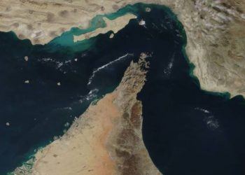 ایران نے 2 پاکستانی جہازوں کو آبنائے ہرمز سے گزرنے کی خصوصی اجازت دے دی، جیو نیوز کا دعویٰ