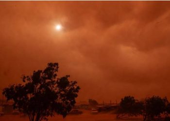 آسٹریلیا میں شدید طوفان ،چند ہی منٹوں میں دن کی روشنی ختم ، آسمان خون کی طرح سرخ ہو گیا، ویڈیو وائرل