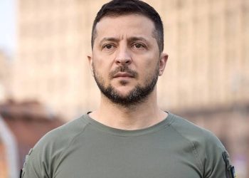 کچھ اتحادیوں کی جانب سے روسی  تیل کی تنصیبات پر حملوں کو کم کرنے کا پیغام ملا :یوکرائنی صدرکا دعویٰ