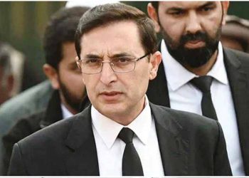 وزیر اعظم نے ایسے فیصلے بھی کیے، جن پر کابینہ کو اعتماد میں نہیں لیا، بیرسٹر گوہر کا الزام