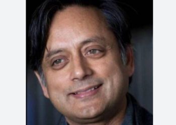 ’’جنگل کا قانون‘‘ کسی کے مفاد میں نہیں، پاکستان کی ثالثی پر بھارت کو خوشی منانی چاہیے : ششی تھرور