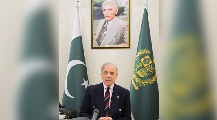 وزیراعظم کی سولر پینلز درآمدات کی آڑ میں120 ارب روپےکی منی لانڈرنگ کے ذمہ داروں کیخلاف خلاف فوری کارروائی کی ہدایت